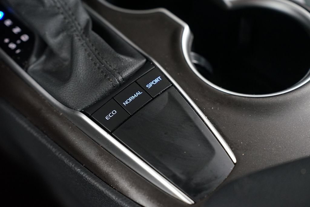 Certified 2023 Toyota Camry LE FWD image 21