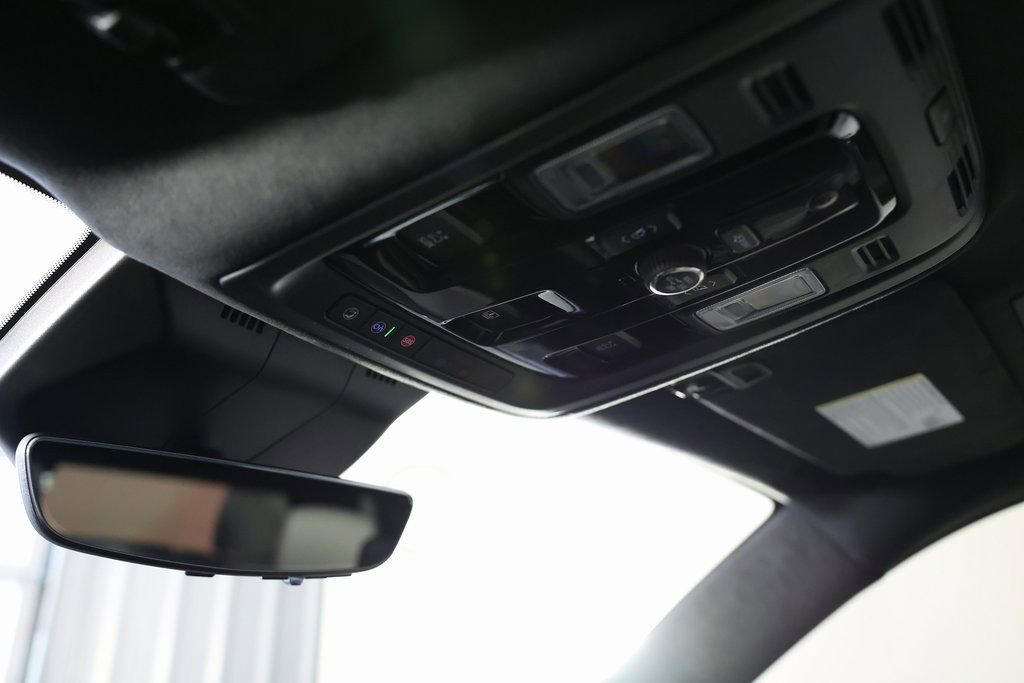 Used 2026 Cadillac Escalade Platinum Sport w/ LPO, Floor Liner Package image 44