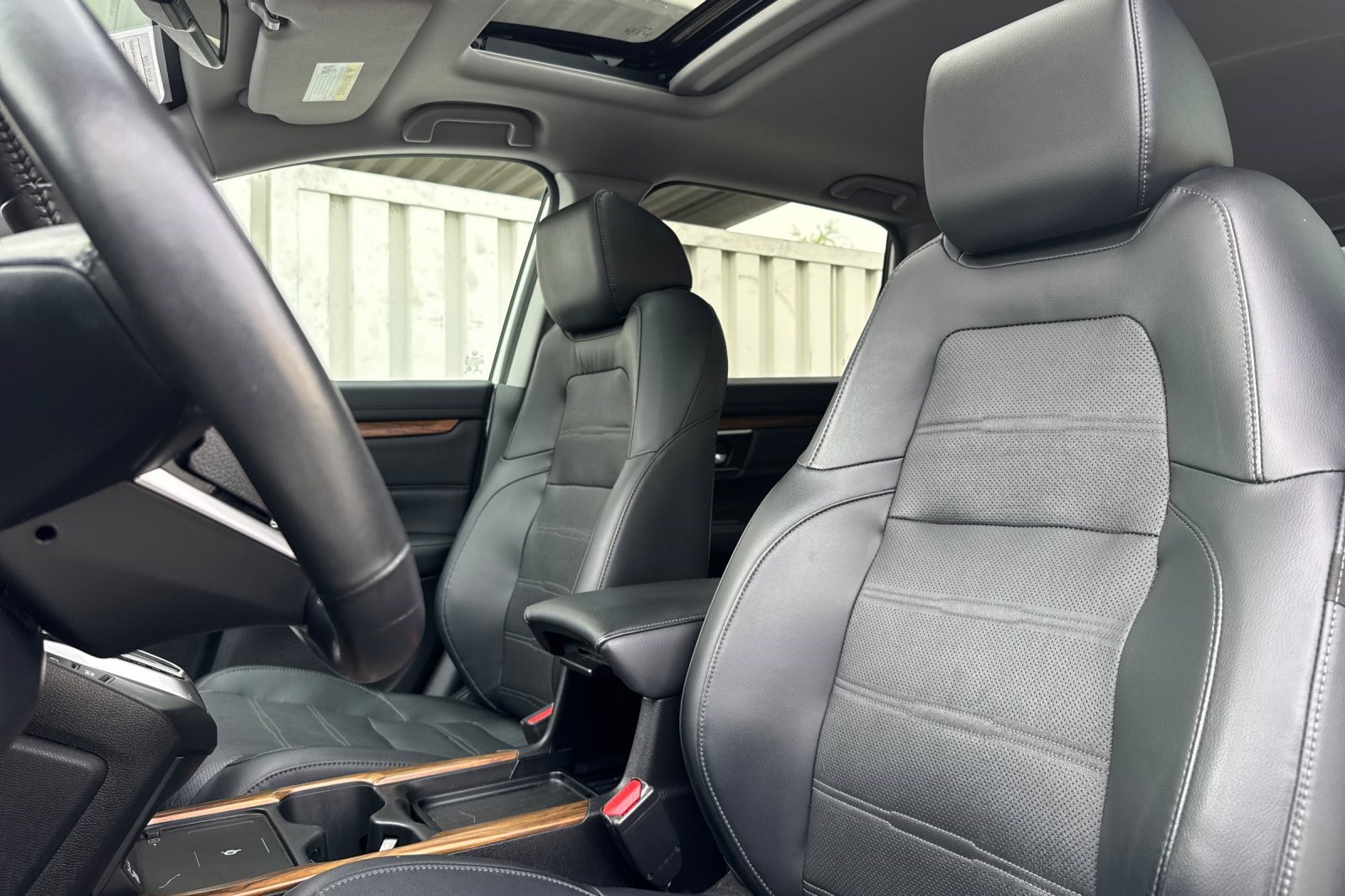 Used 2022 Honda CR-V Touring image 23