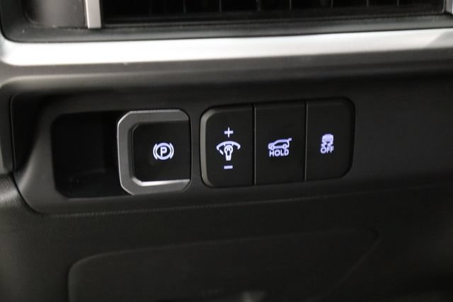 Used 2024 Hyundai Santa Fe SEL FWD image 21