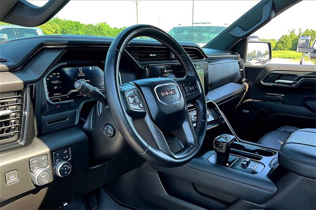 Used 2023 GMC Sierra 1500 AT4 w/ AT4 Preferred Package image 18