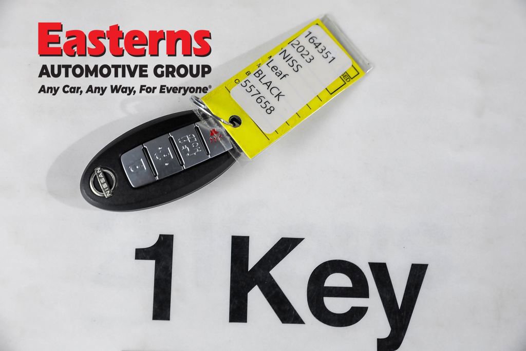 Used 2023 Nissan Leaf S image 24