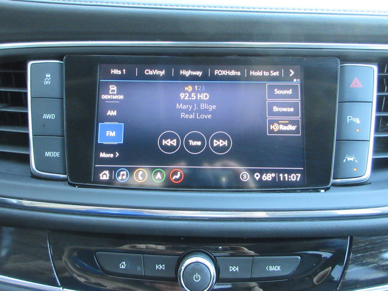 Used 2020 Buick Enclave Avenir w/ Avenir Technology Package image 44