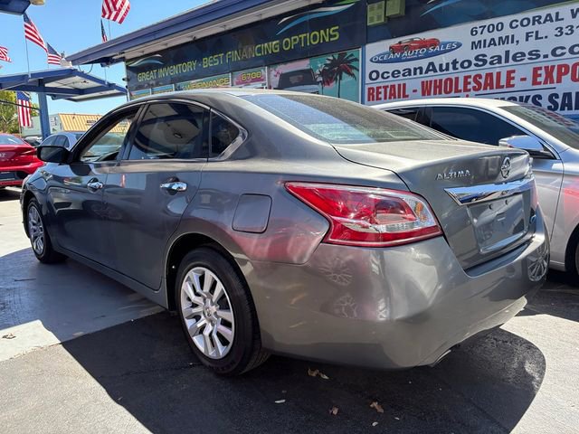 Used 2014 Nissan Altima 2.5 S image 9