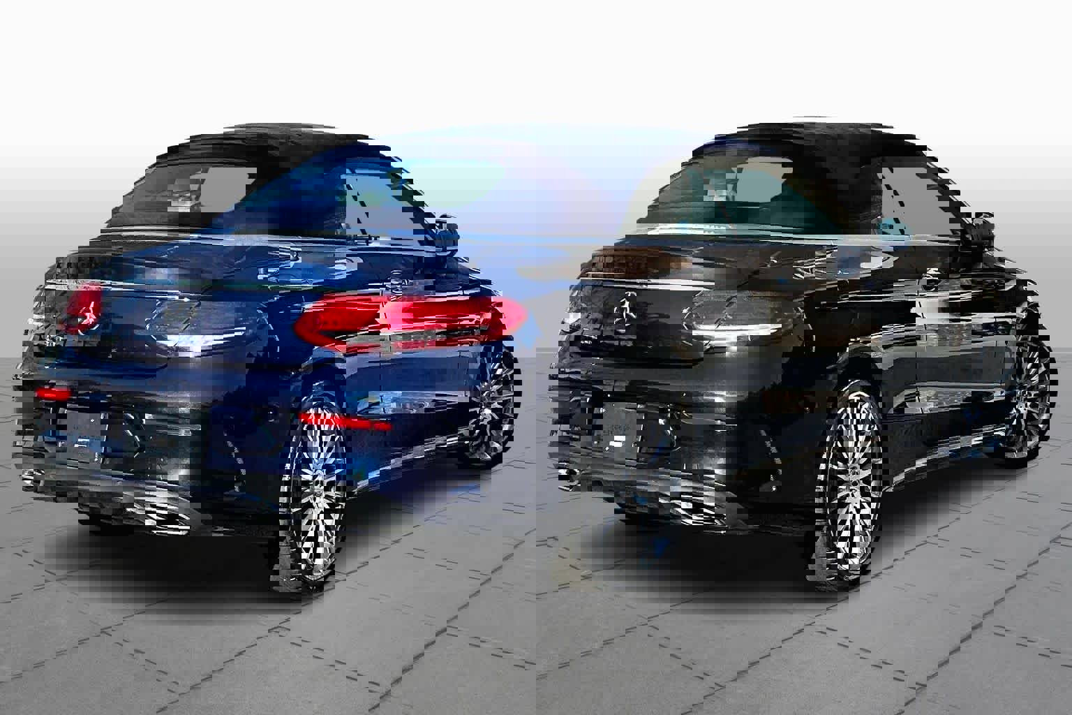 Used 2018 Mercedes-Benz C 300 Cabriolet image 12