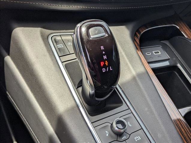 Used 2023 Cadillac Escalade Premium Luxury w/ LPO, Floor Liner Package AWD/4WD image 12