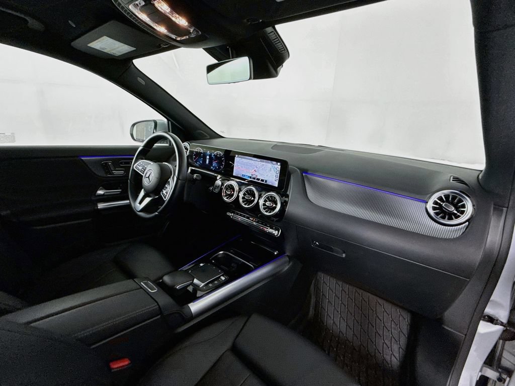 Used 2023 Mercedes-Benz GLA 250 4MATIC image 30