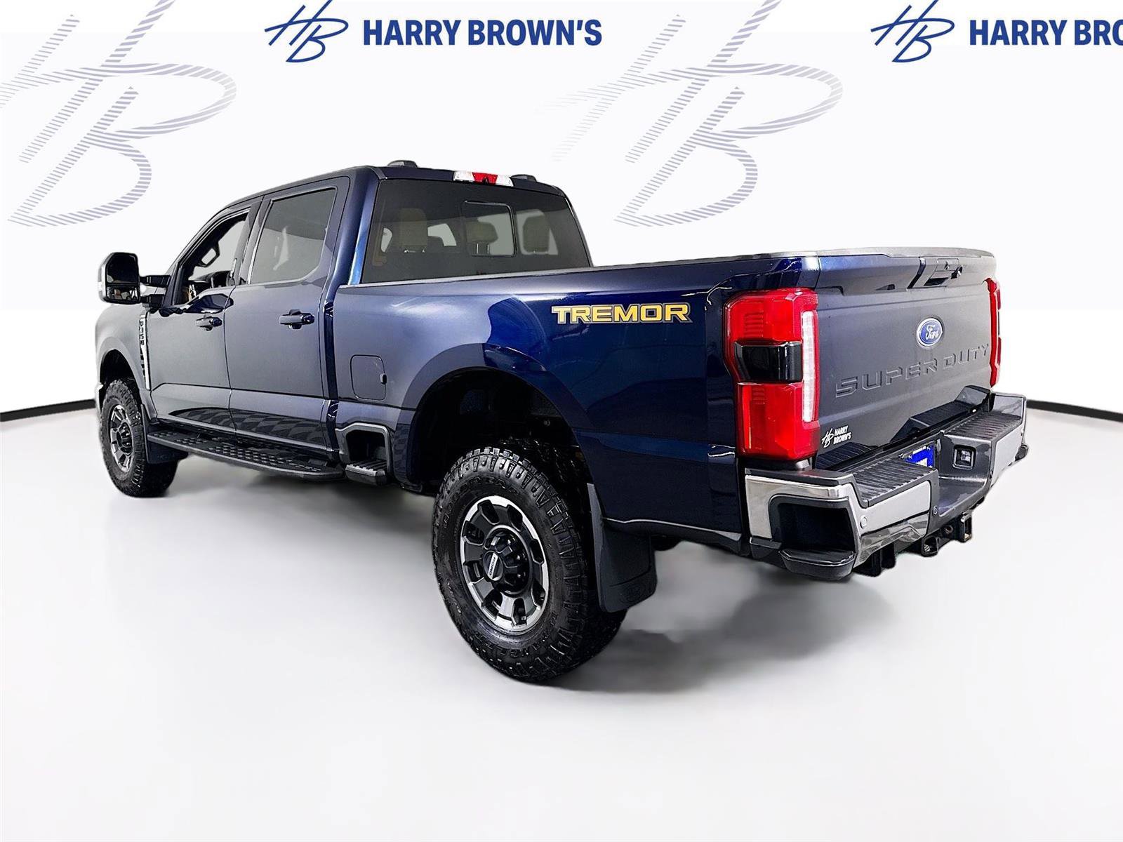 Used 2024 Ford F350 Lariat w/ Lariat Ultimate Package image 30