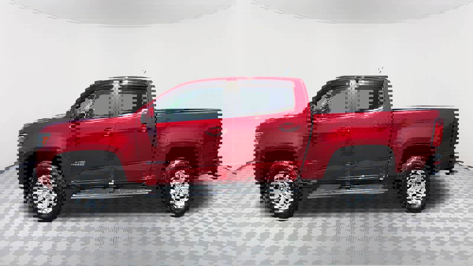 Used 2017 Chevrolet Colorado LT w/ LT Convenience Package RWD image 8