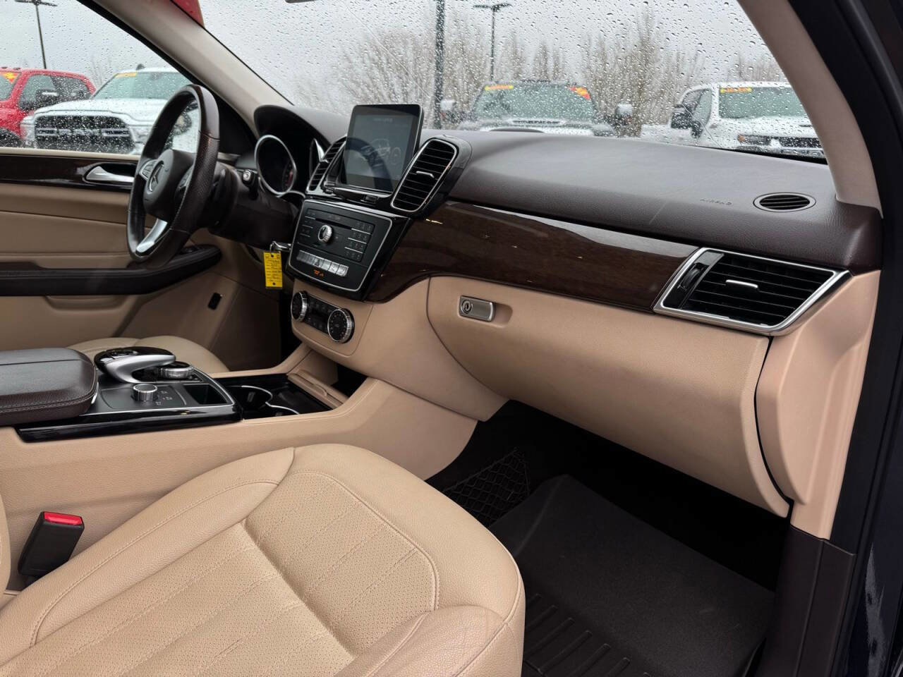 Used 2017 Mercedes-Benz GLE 350 image 40