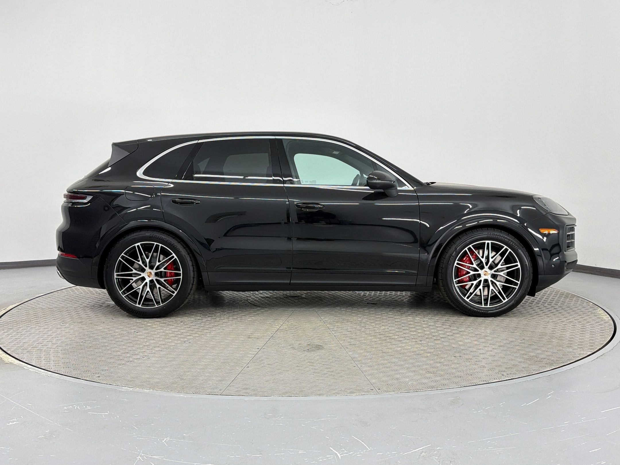 New 2026 Porsche Cayenne S AWD/4WD image 8