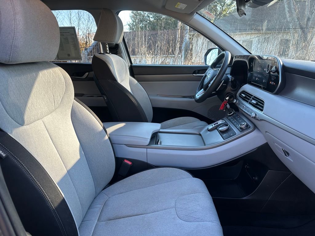 Used 2022 Hyundai Palisade SE image 33
