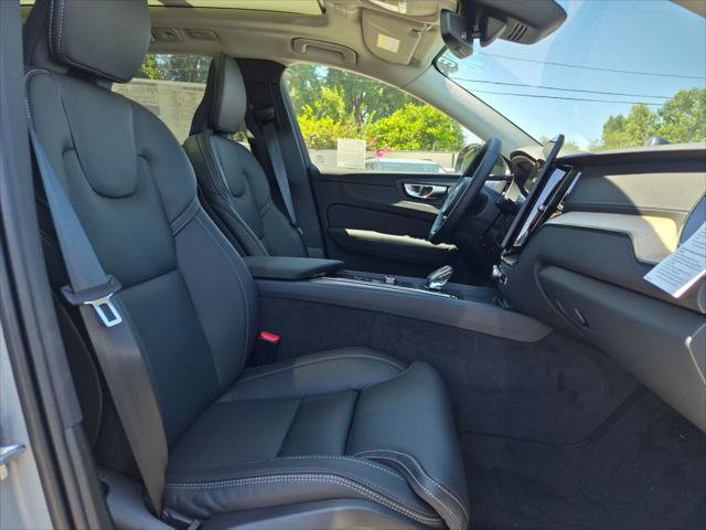 New 2026 Volvo XC60 B5 Ultra w/ Climate Package PRO AWD/4WD image 14
