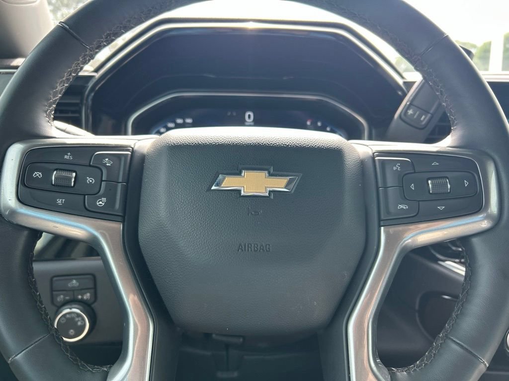 Used 2023 Chevrolet Silverado 1500 LT RWD image 23