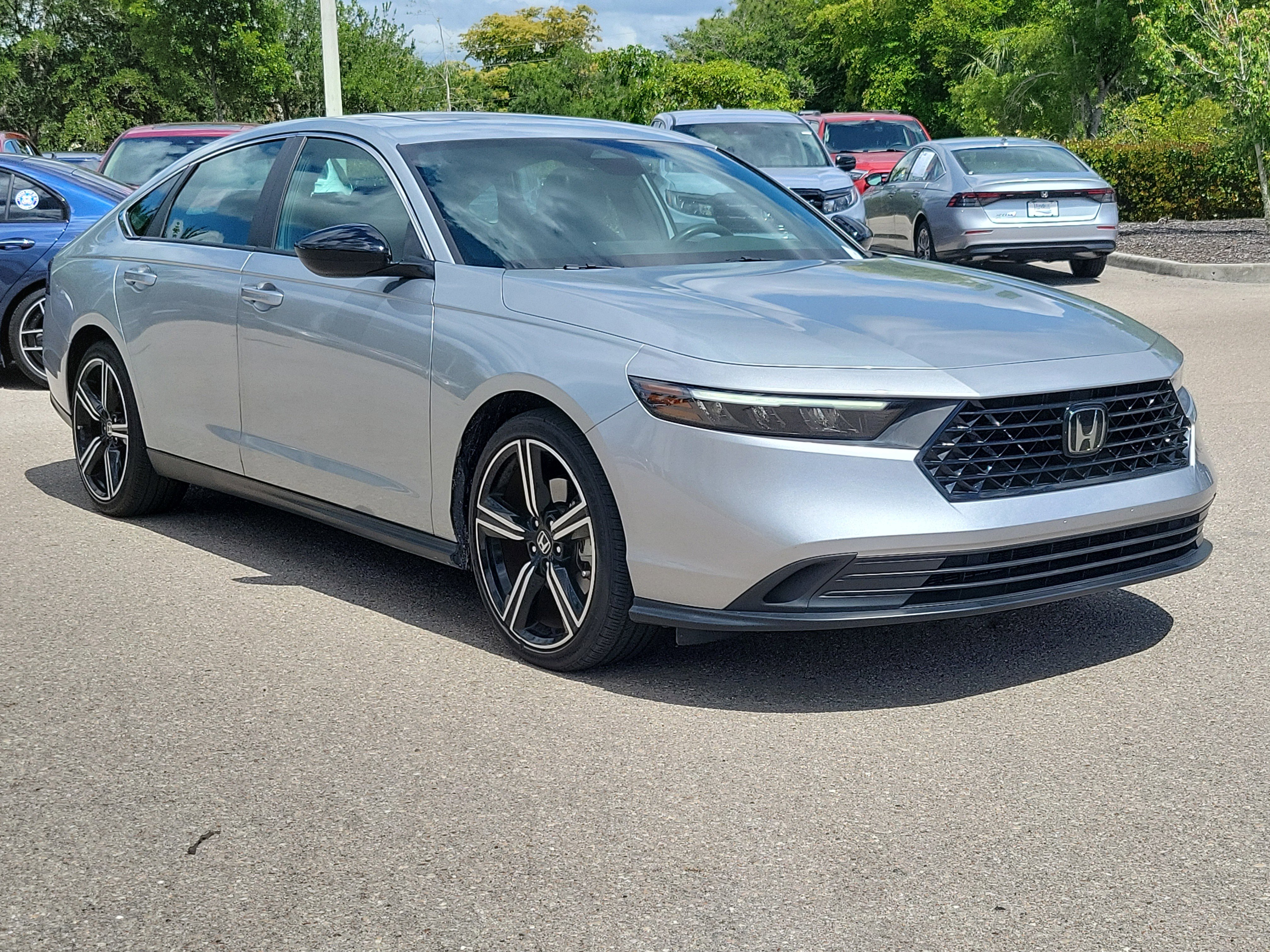 Used 2024 Honda Accord Sport image 31