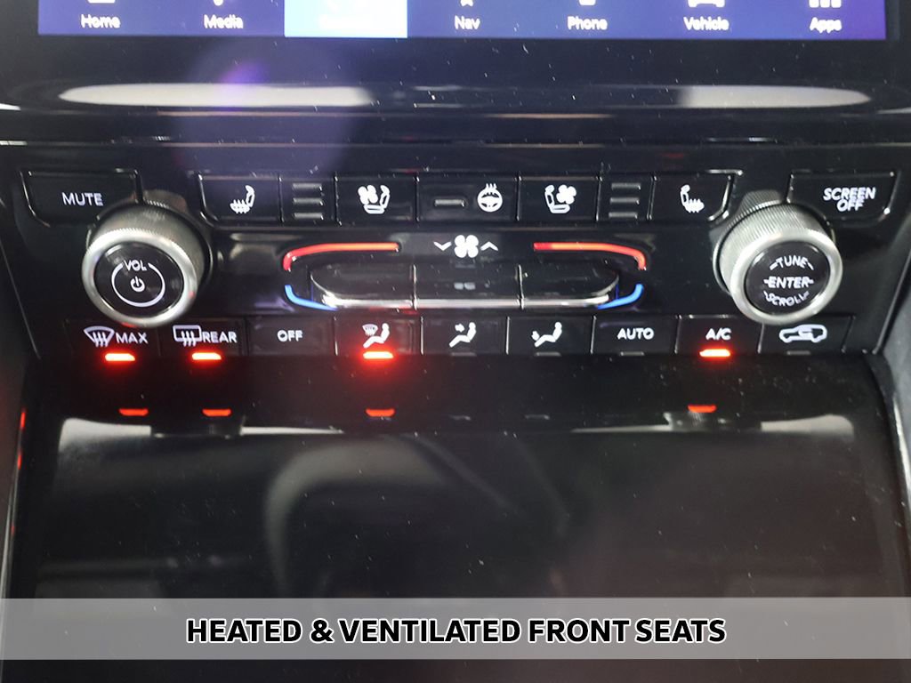 Used 2023 Jeep Grand Cherokee Summit image 9