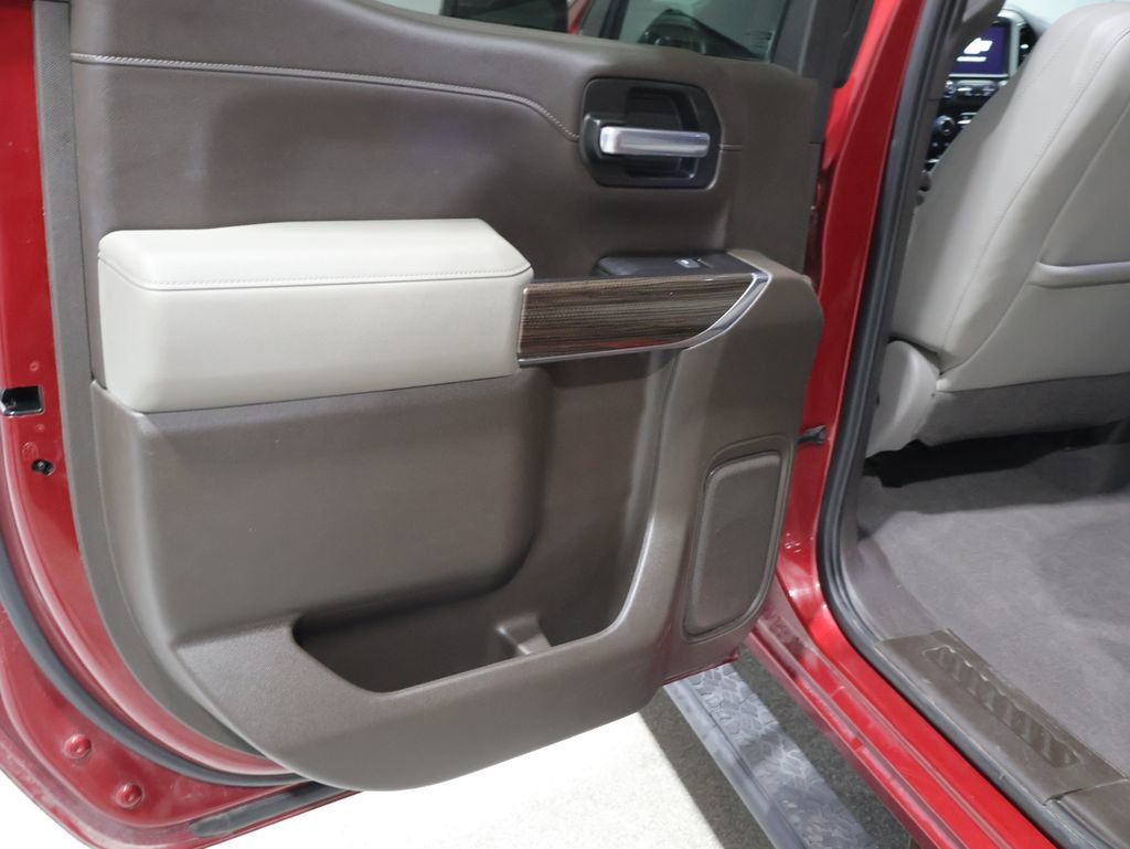 Used 2019 Chevrolet Silverado 1500 LT Trail Boss AWD/4WD image 19