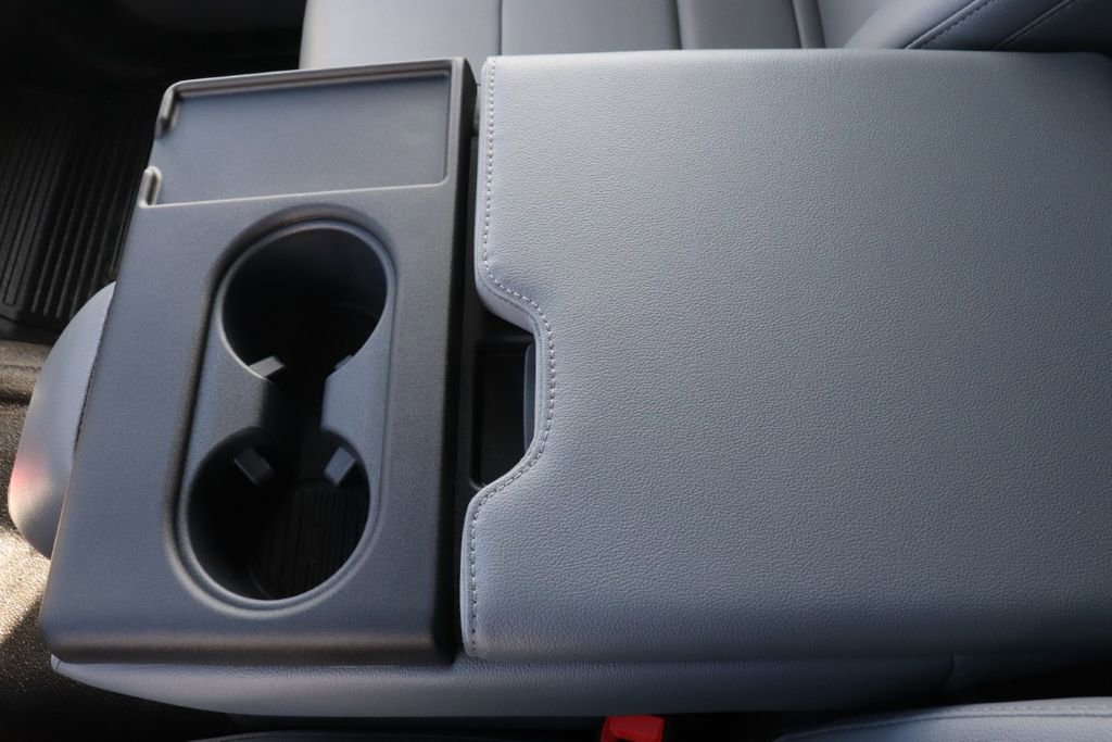 New 2026 Ford F550 4x4 Regular Cab Super Duty image 14