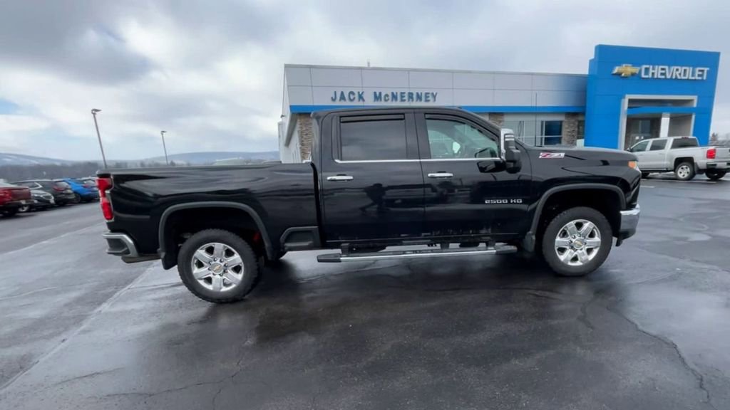 Certified 2023 Chevrolet Silverado 2500 LTZ w/ LTZ Convenience Package image 9