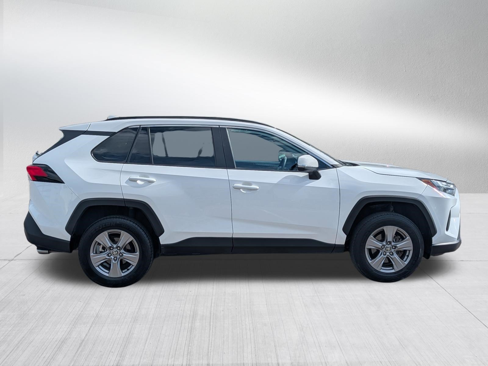 Used 2024 Toyota RAV4 XLE w/ Weather Package AWD/4WD image 8
