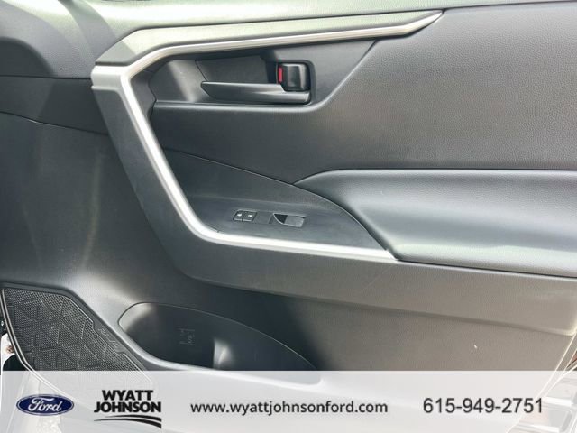 Used 2024 Toyota RAV4 LE AWD/4WD image 23