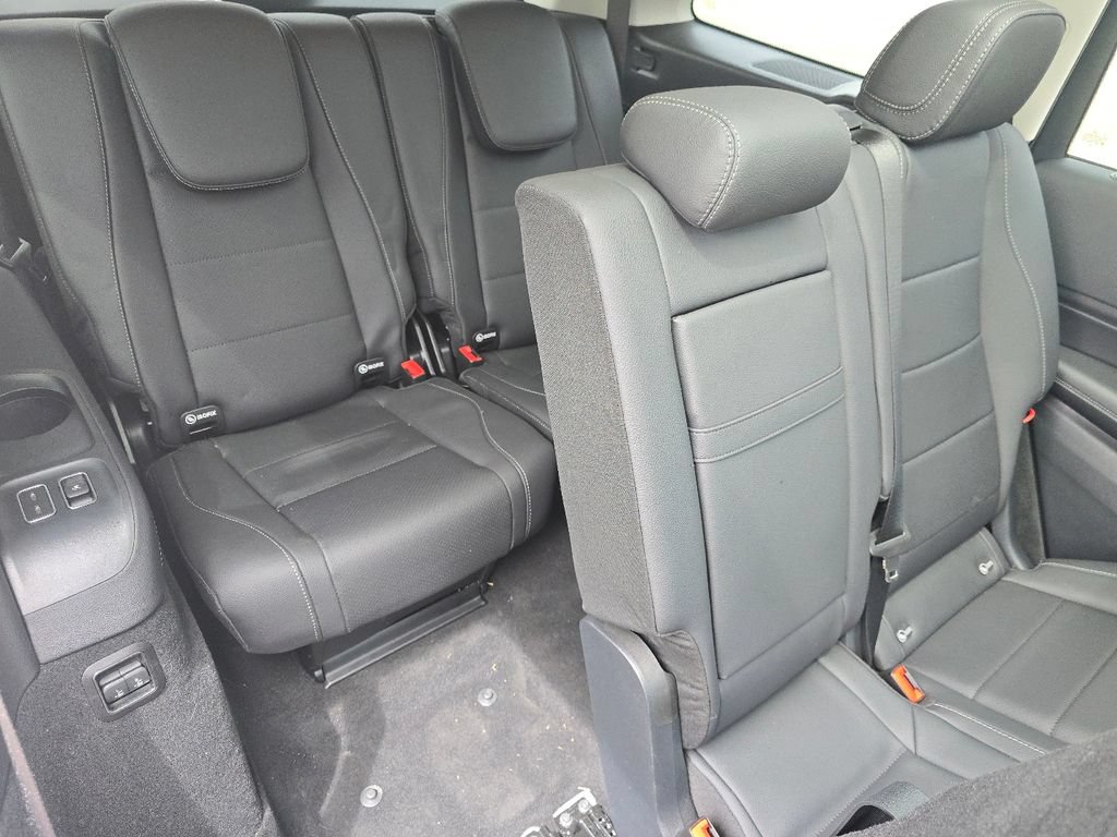Certified 2026 Mercedes-Benz GLS 450 4MATIC image 22