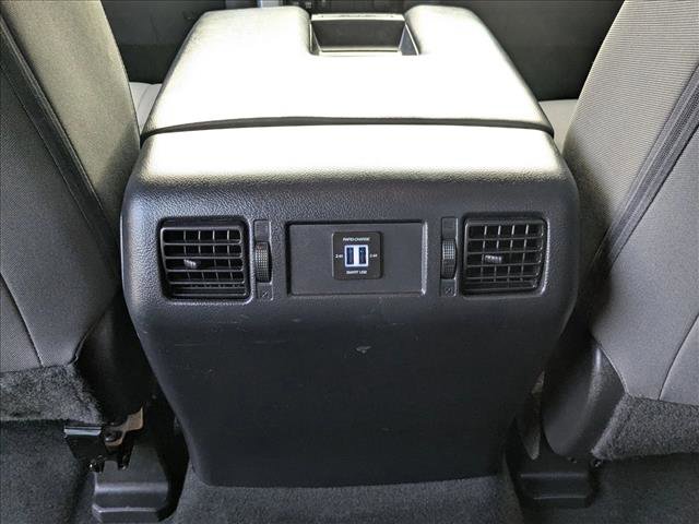Used 2020 Toyota Tundra SR5 w/ SR5 Upgrade Package image 17