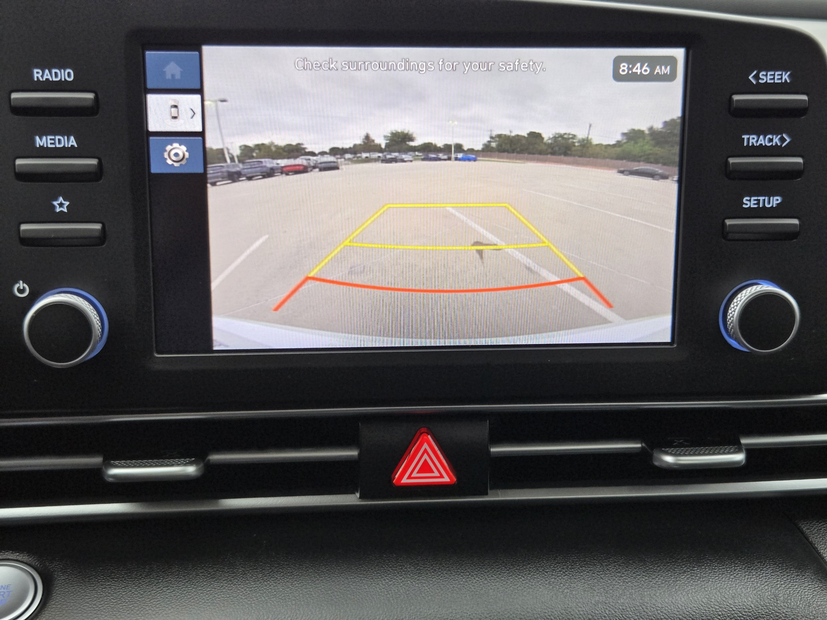 Used 2025 Hyundai Elantra Hybrid FWD image 14