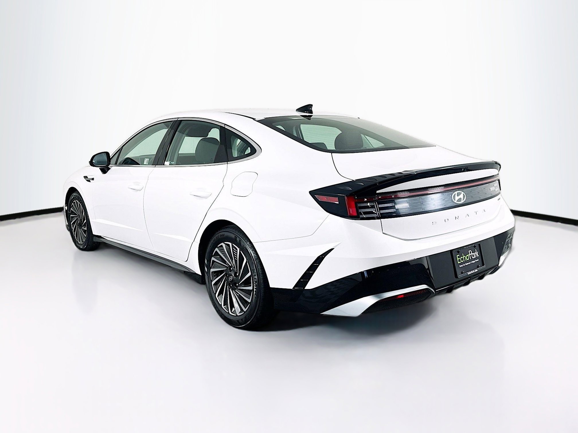 Used 2025 Hyundai Sonata SEL image 5