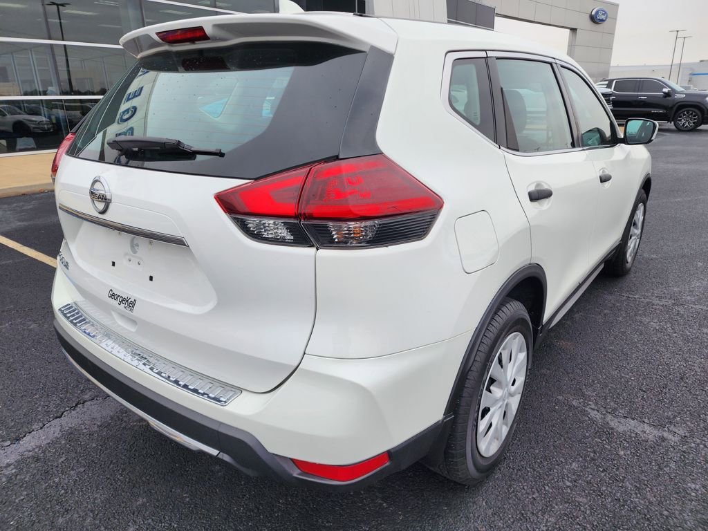 Used 2018 Nissan Rogue S image 8