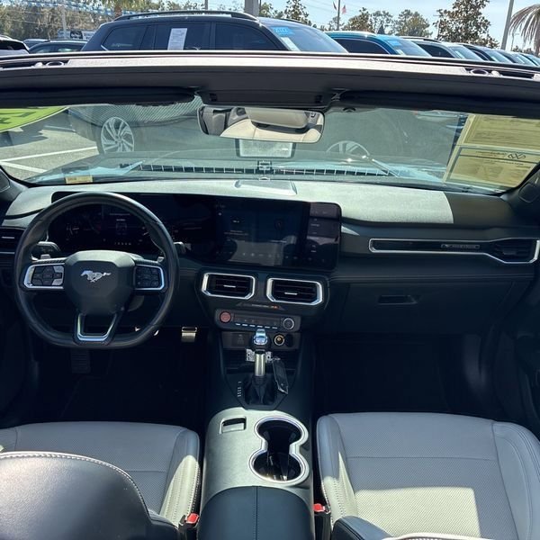 Used 2024 Ford Mustang GT Premium image 10