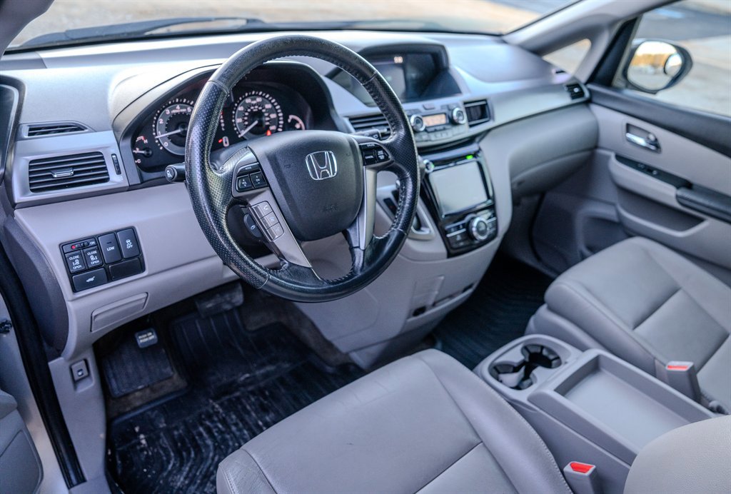 Used 2015 Honda Odyssey EX-L image 14