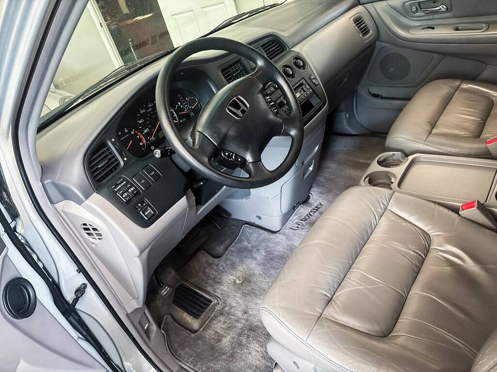 Used 2002 Honda Odyssey EX-L image 15