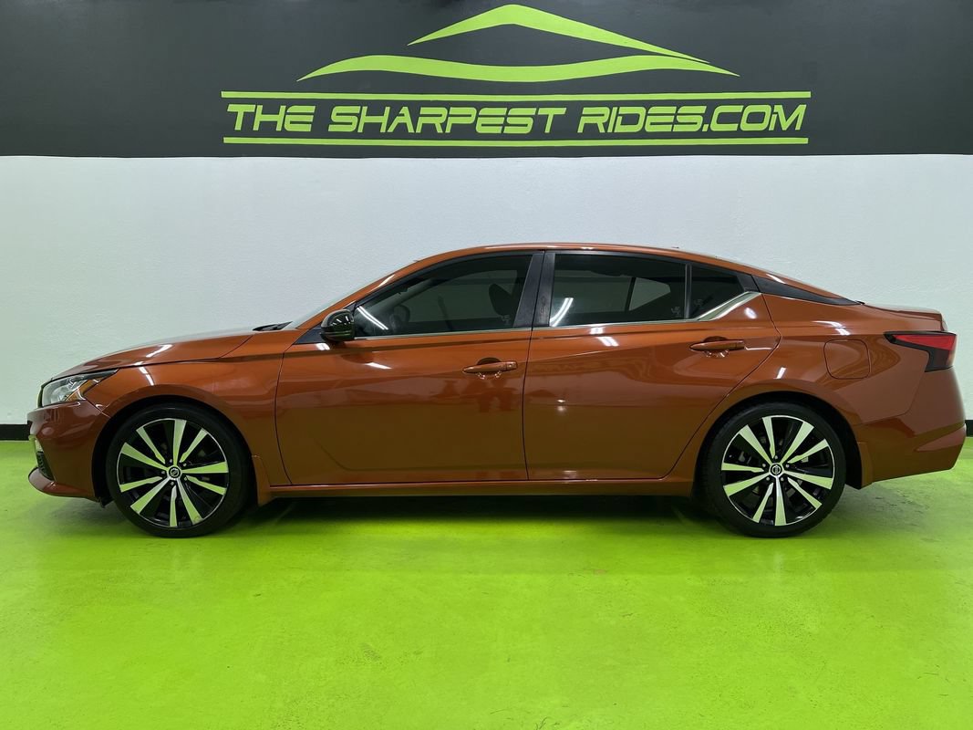 Used 2020 Nissan Altima 2.5 SR w/ Premium Package FWD image 6