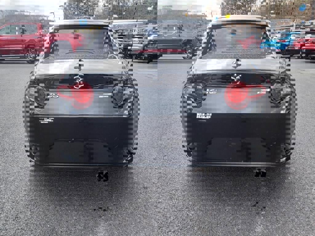 Used 2018 MAZDA MX-5 Miata RF Grand Touring image 6