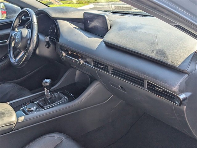 Used 2019 MAZDA MAZDA3 Hatchback w/ Premium Package image 15