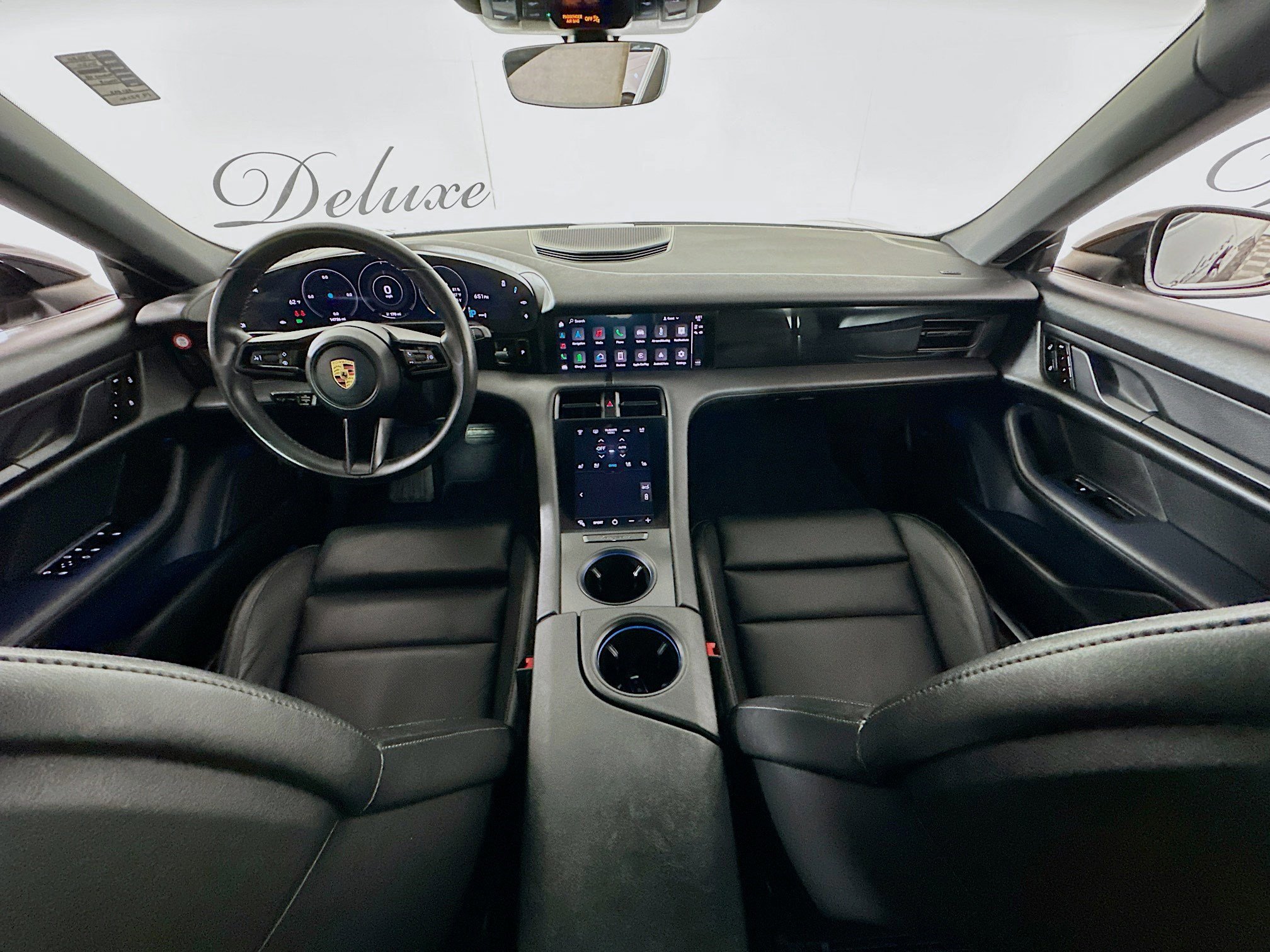 Used 2020 Porsche Taycan 4S image 18