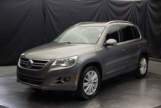 Used 2011 Volkswagen Tiguan SEL AWD/4WD image 5
