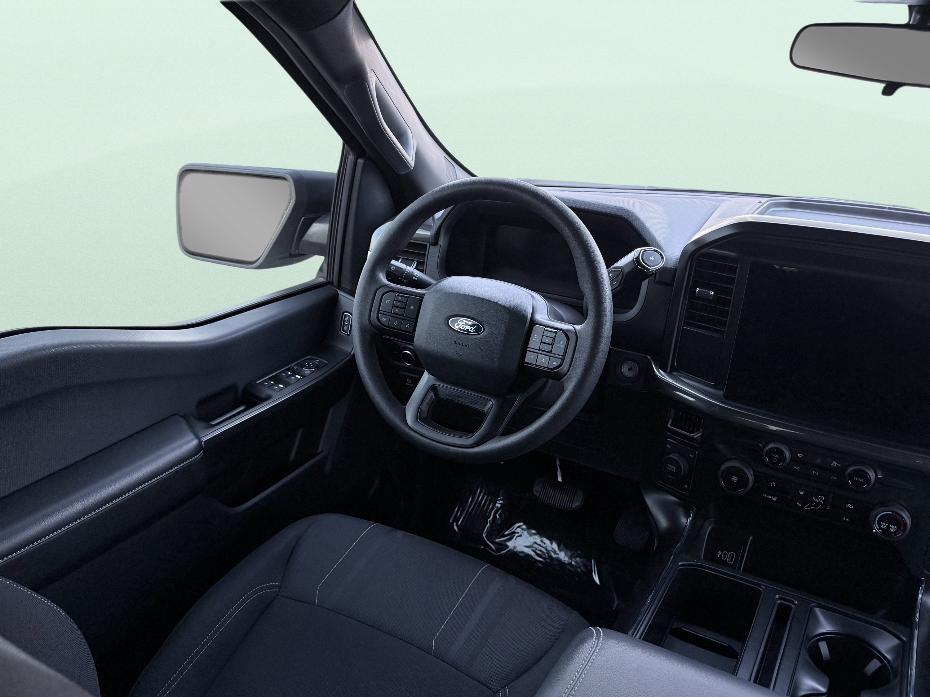 Used 2025 Ford F150 STX image 45