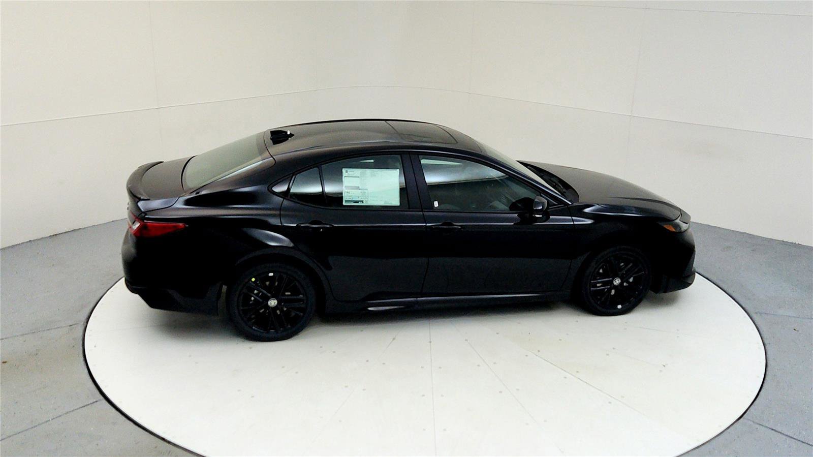 New 2026 Toyota Camry SE image 14