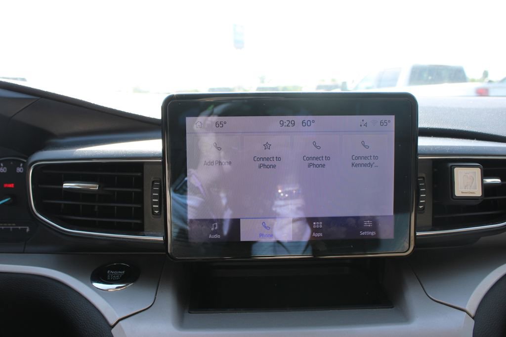 Used 2023 Ford Explorer XLT w/ Equipment Group 202A AWD/4WD image 32