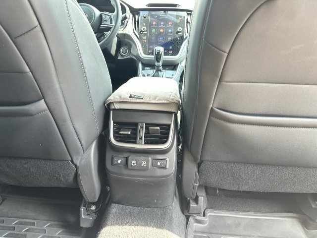 Used 2022 Subaru Outback Limited AWD/4WD image 25