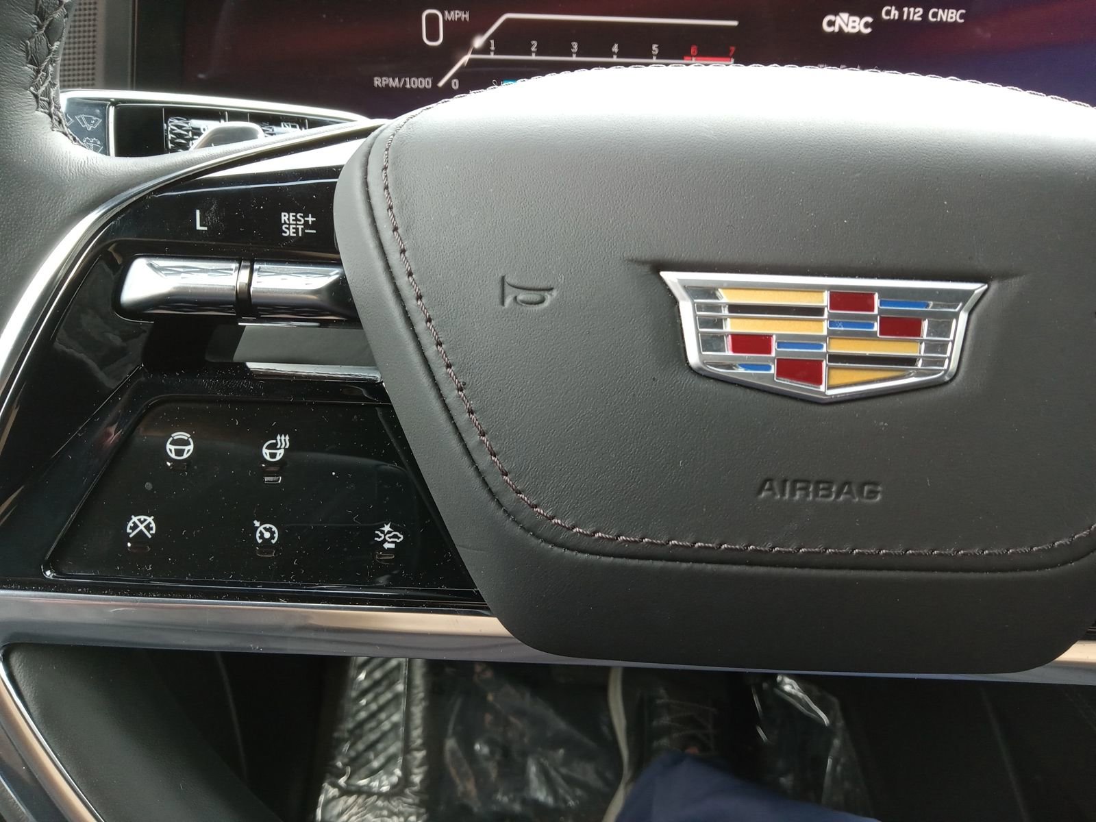 Certified 2025 Cadillac Escalade Sport Platinum w/ LPO, ONYX Package image 21