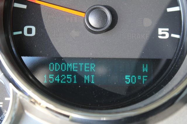 Used 2011 Chevrolet Silverado 2500 LT w/ Interior Plus Package image 16