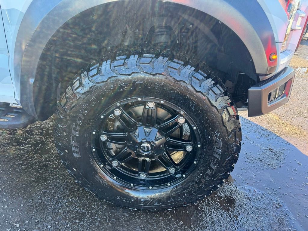 Used 2017 Ford F150 Raptor w/ Equipment Group 802A Luxury image 27