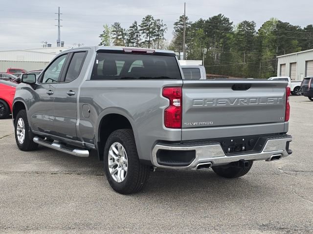 Used 2025 Chevrolet Silverado 1500 LT image 3