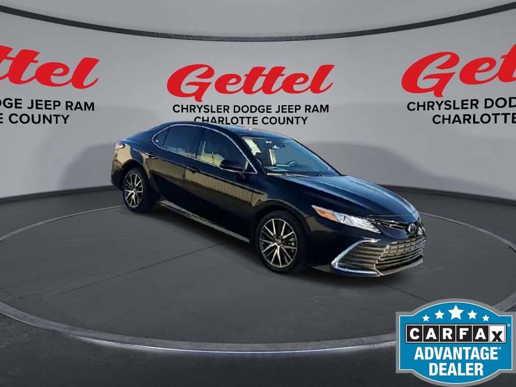 Used 2024 Toyota Camry XLE image 2