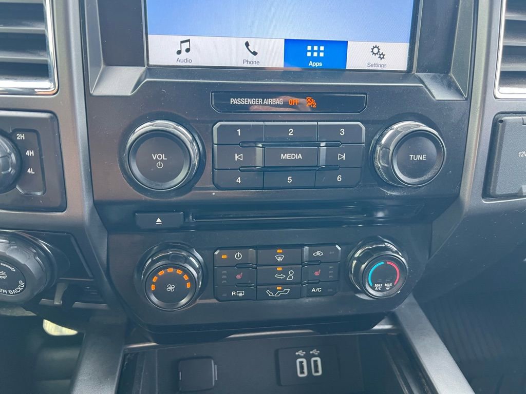 Used 2016 Ford F150 XLT w/ Equipment Group 302A Luxury image 34