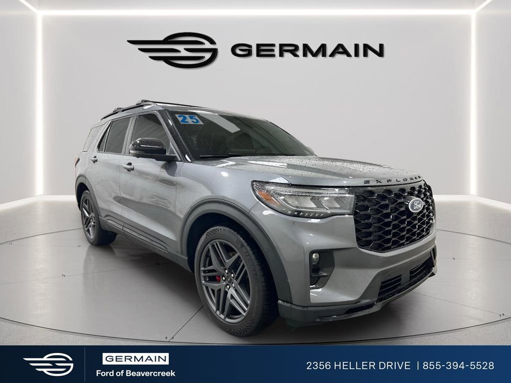 Certified 2025 Ford Explorer ST image 1