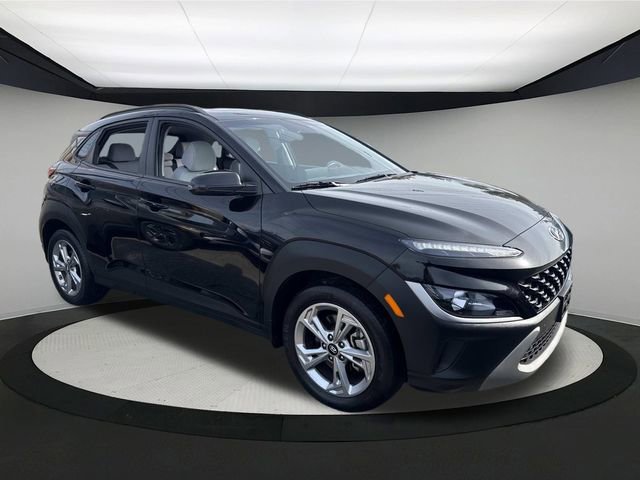 Certified 2023 Hyundai Kona SEL w/ Convenience Package image 4